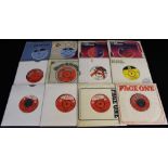 THE TROGGS - Lovely collection of 20 x 7" singles including UK and OZ issues with 2 x demos.