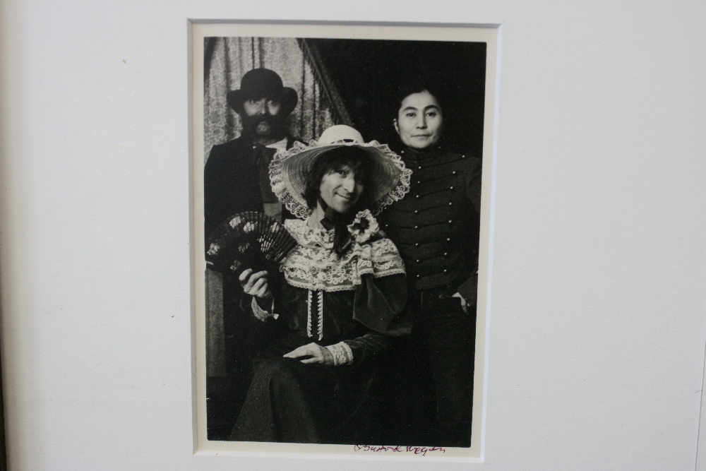 JOHN LENNON - extremely rare set of 5 original black and white photographs of John, - Image 2 of 7