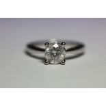 DIAMOND SOLITAIRE RING - large and clear brilliant cut diamond solitaire (approx 1ct) in a 9ct