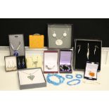 MODERN JEWELLERY - a collection of bracelets and necklaces to include a turquoise necklace,