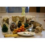 PAPERWEIGHTS & CERAMICS - a collection of paperweights and ceramics to include a green and clear