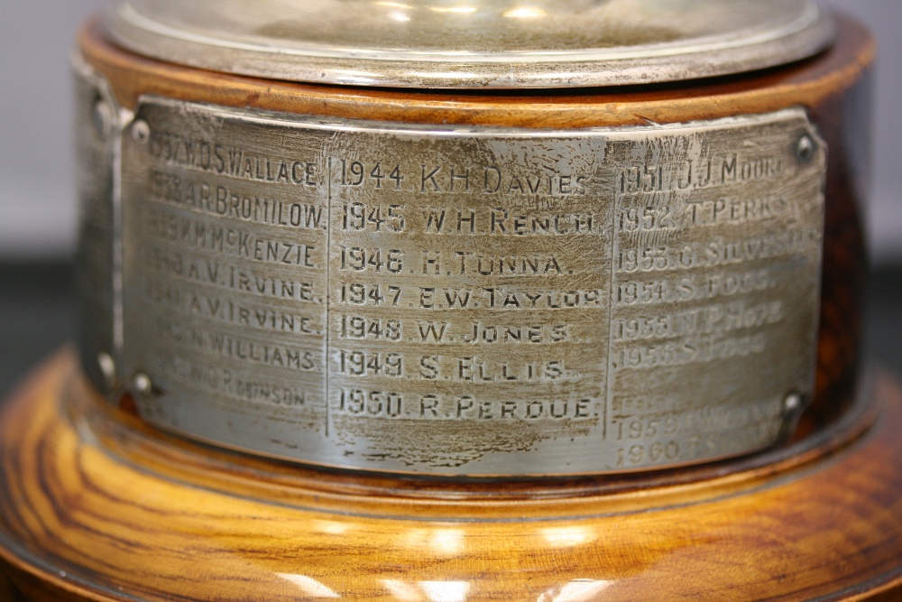 BOODLES TROPHY - a Boodle & Dunthorne silver trophy inscribed 'Mersey Golf Club The F. W. - Image 8 of 9