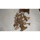 Assorted antique and vintage keys