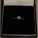 9 ct gold ring set with clear stone