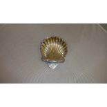 Solid silver scallop shape dish London by Josiah Williams & Co of London 1900 67 g