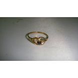 9 ct gold ring set with single sapphire and two diamonds ring