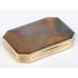 A gold mounted moss agate snuff box of canted rectangular form,