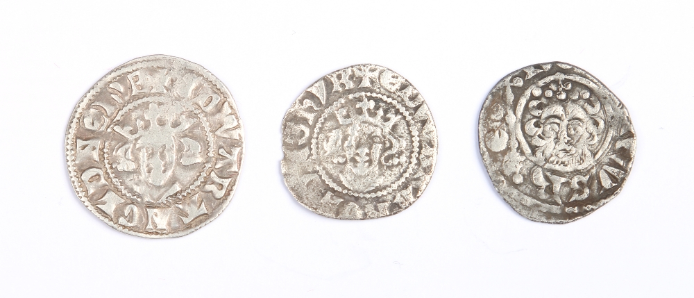 Two hammered silver penny coins 2.28g tot. F. Together with a Henry II example 1.
