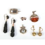 Eight pieces of Victorian and earlier jewellery including gold examples.