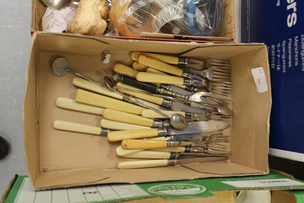 Two bread forks, desert cutlery, fish cutlery, etc.