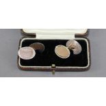 Pair of 9ct gold cuff links 6grams