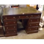 Victorian Mahogany Kneehole Desk