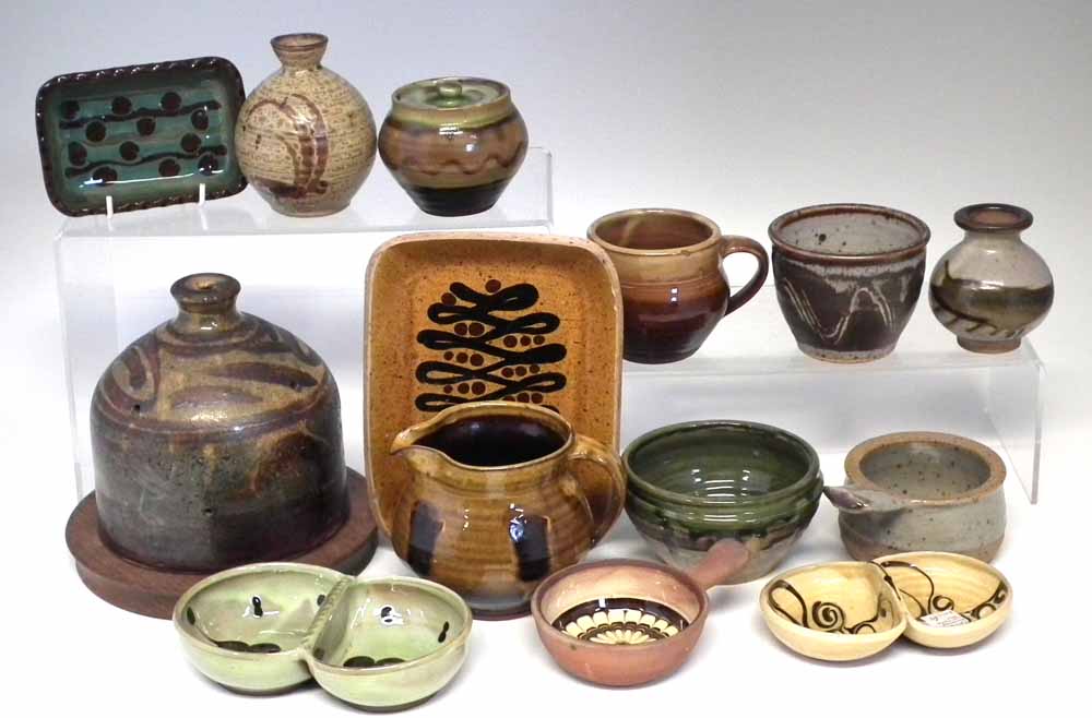 Collection of Studio pottery, to include a Keiko Hasegawa vase, a Yelland vase and dish, a Moffat