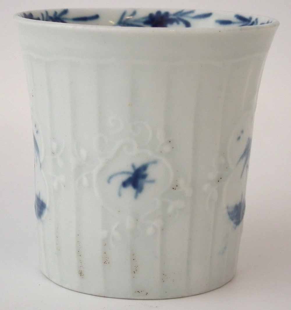 Worcester cup circa 1760, with panel moulded body, double scroll handle, painted with a figure - Image 3 of 8