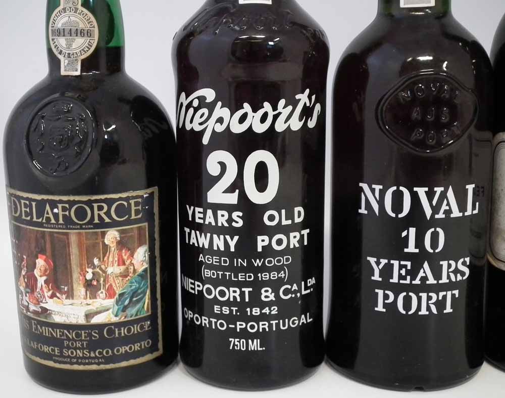 Port: to include Niepoorts Tawny oak aged 1984, Noval 10 years matured bottled in 1982, Kopke - Image 3 of 14