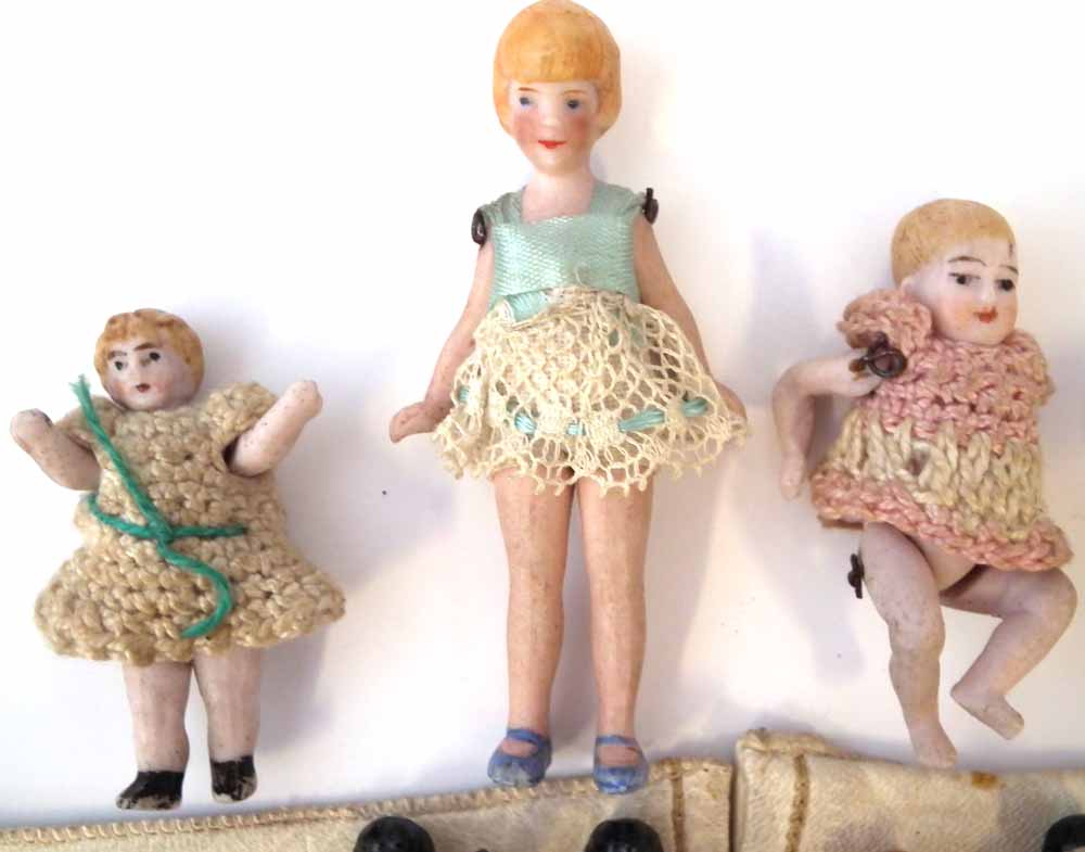 Eight miniature bisque dolls Hertwig or Carl Horn, with jointed legs and arms, also a pair of - Image 3 of 10