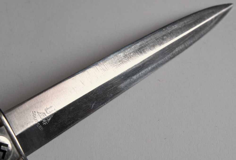 German Third Reich WW2 DLV Flyer's Knife and scabbard, the blade stamped with Stocker & Co SMF - Image 12 of 16