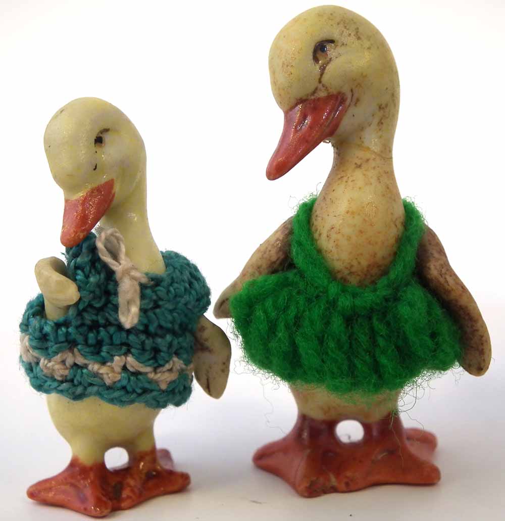 Hertwig four piece bisque Duck doll family, with porcelain jointed legs and wings, the tallest - Image 6 of 11