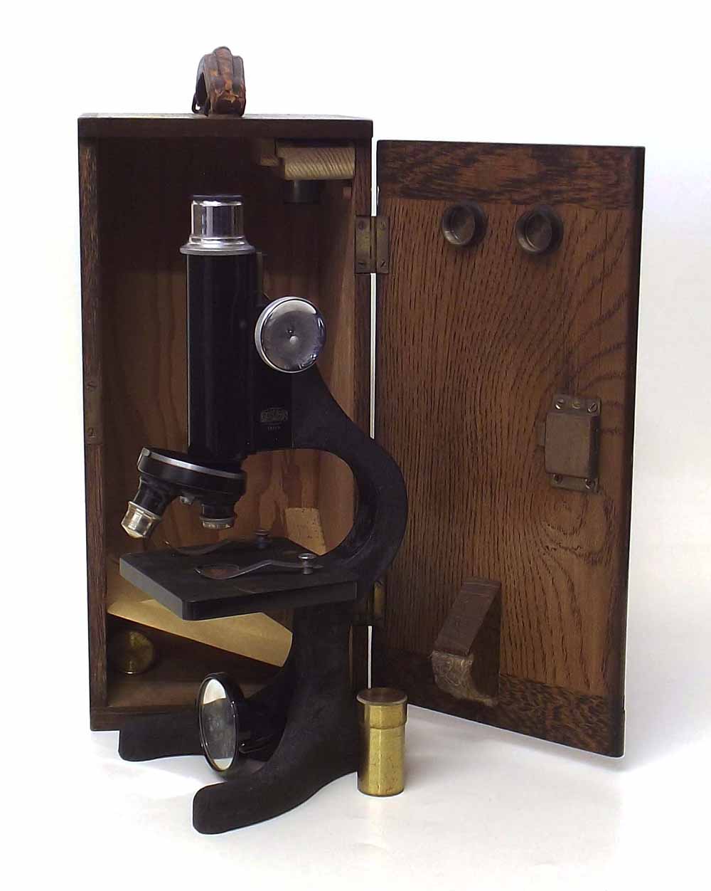 Beck Ltd London cased microscope. Condition report: see terms and conditions