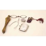 Silver sprung wishbone sugar nips, also a vesta case and pearl topped rouge pot together with a