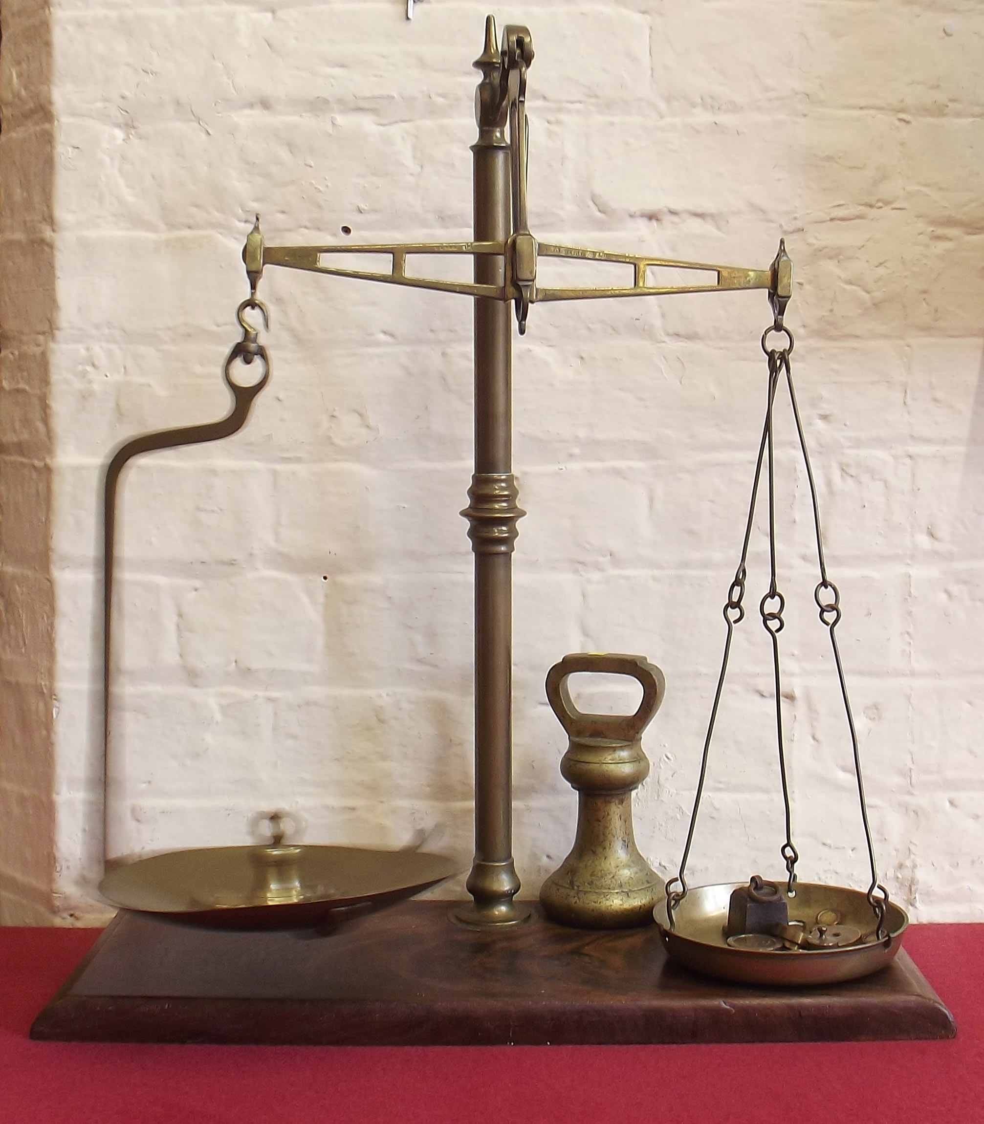 Set of Brass Scales 'Sharkey's Patent' and qty miscellaneous weights Condition report: see terms and