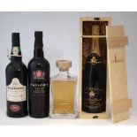 Mixed lot to include Graham's LBV Port 1992, Taylor's First Estate reserve port, Jean-Paul Deville