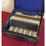 Silver Queen piano accordian with case. Condition report: see terms and conditions