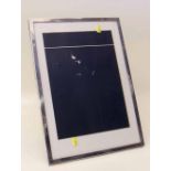 Large size silver mounted photograph frame. Condition report: see terms and conditions