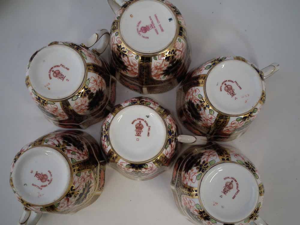 Royal Crown Derby tea set, decorated with imari 1128 pattern, comprising of six cups, saucers and - Image 5 of 5