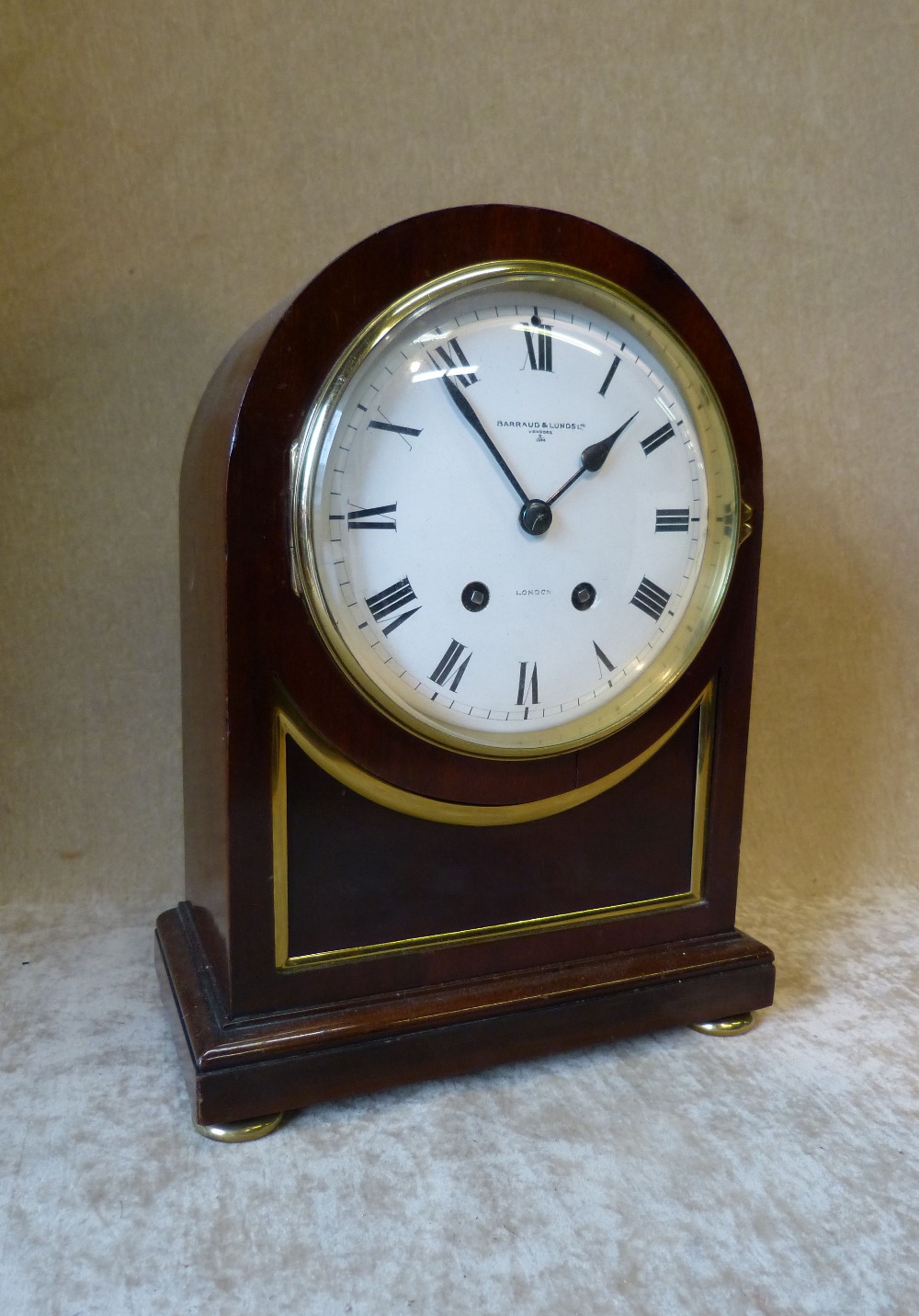 Vincenti Mahogany Arched Top 8 Day Striking Mantle Clock "Barraud & Lunds Ltd,