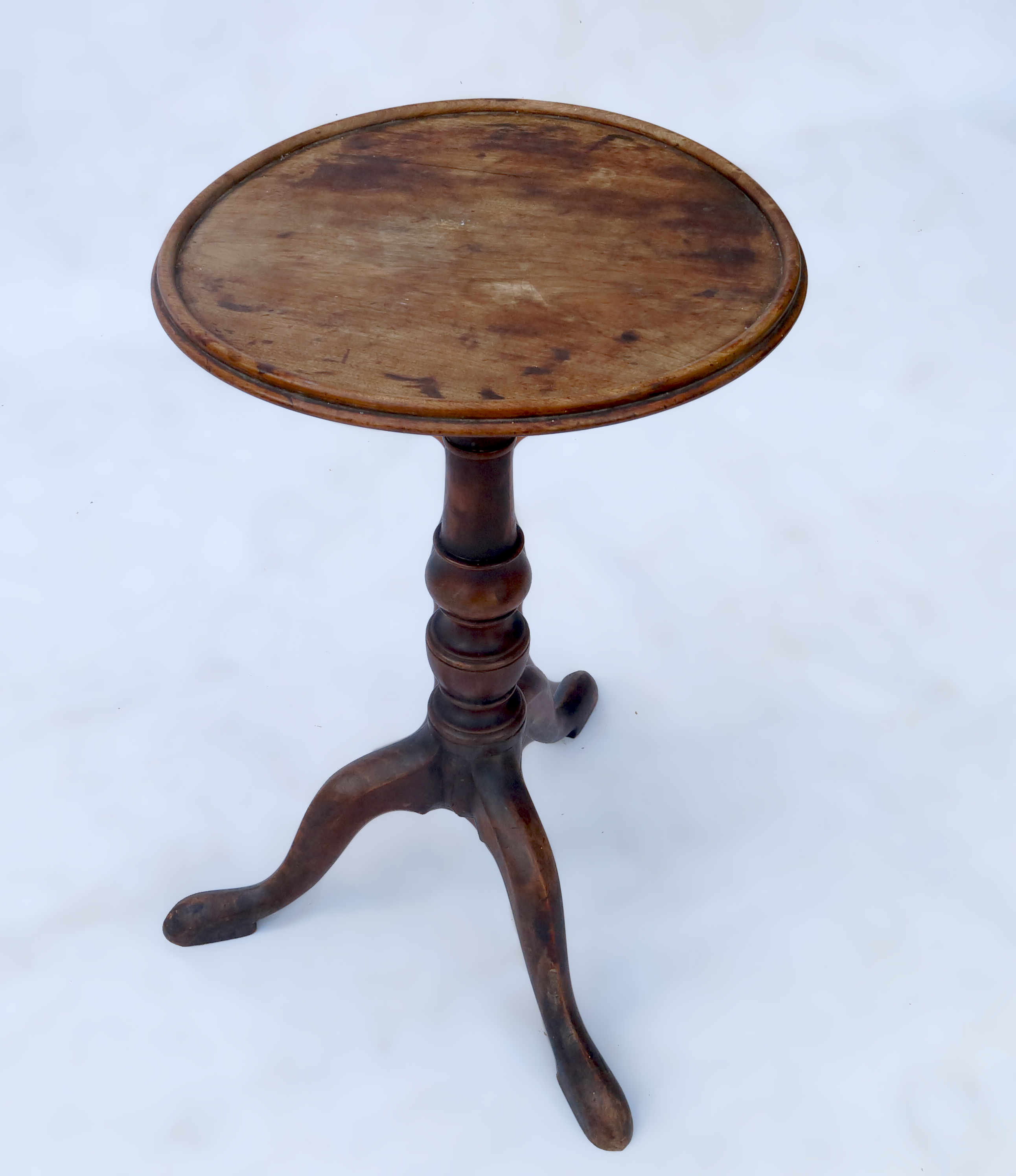 A Georgian design mahogany wine table,