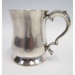 An Elizabeth II Silver Pint Mug, Sheffield 1958, 374g