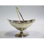 A George V Silver Swing Handled Sugar Bowl, Sheffield 1911, Thomas Bradbury & Sons Ltd., 116g