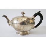 A Victorian Silver Teapot, London 1838, Joseph & John Angell, 522g inc.