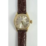 An Rolex Lady's 18ct Gold Oyster Perpetual Date Wristwatch, running