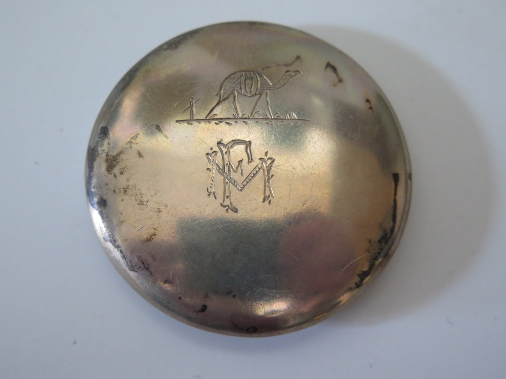 An Iraqi Silver Compact decorated with building and palm trees - Image 2 of 2