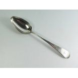A George III Irish Silver Tablespoon, L.A unascribed, c. 1800