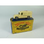 Matchbox MB 14 14a Daimler Ambulance, boxed _ Slight faults, box some faults