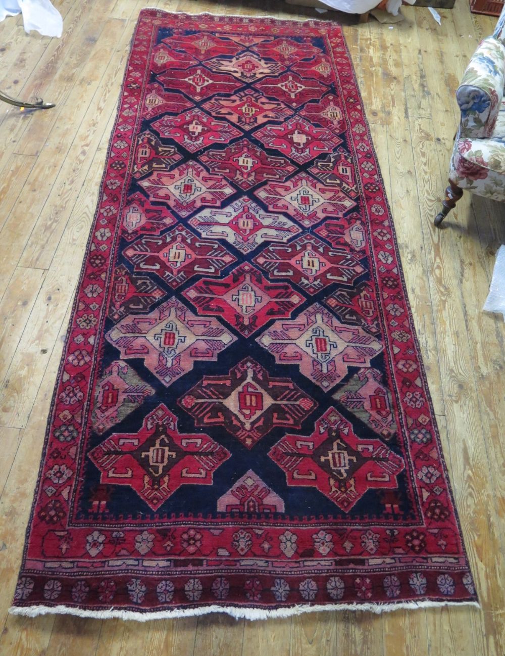 A Persian Wool Runner, 302 x 118cm - Bild 2 aus 2