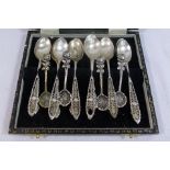 A set of six silver coffee spoons, Birmingham 1972, cased, 1.38ozt, 42.