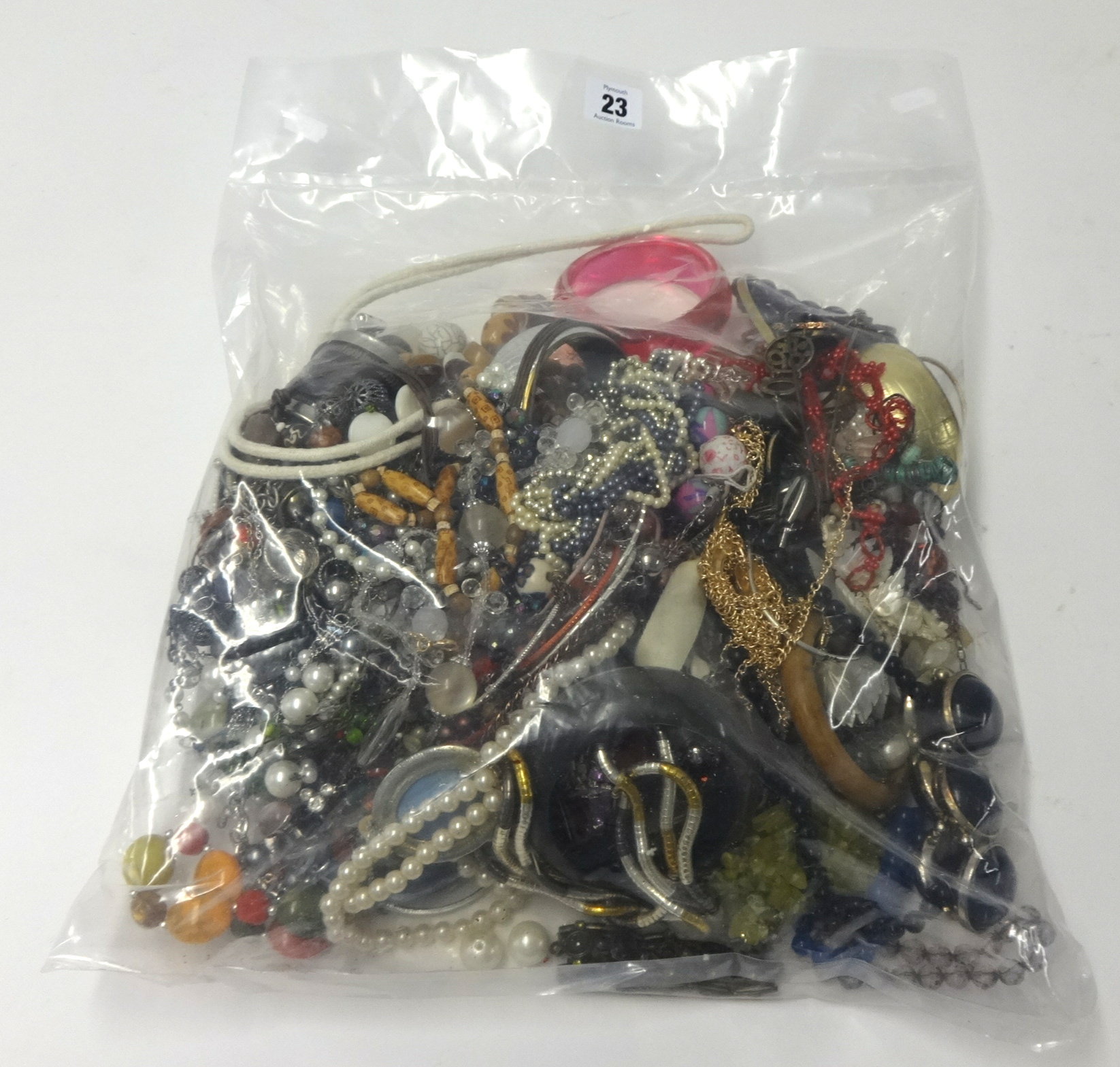 Large quantity of costume jewellery