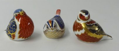 Royal Crown Derby paperweights, 3 birds including Robin and Finch (3) height 7cm