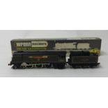 Wrenn Railways OO gauge W2266, Golden Arrow B.R., City of Wells, boxed.