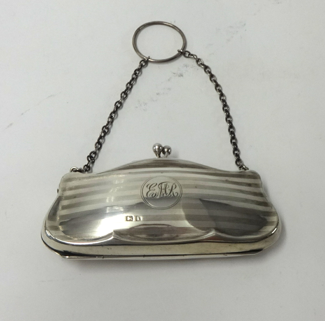 A Geo V silver purse, circa 1918, weight 74g.