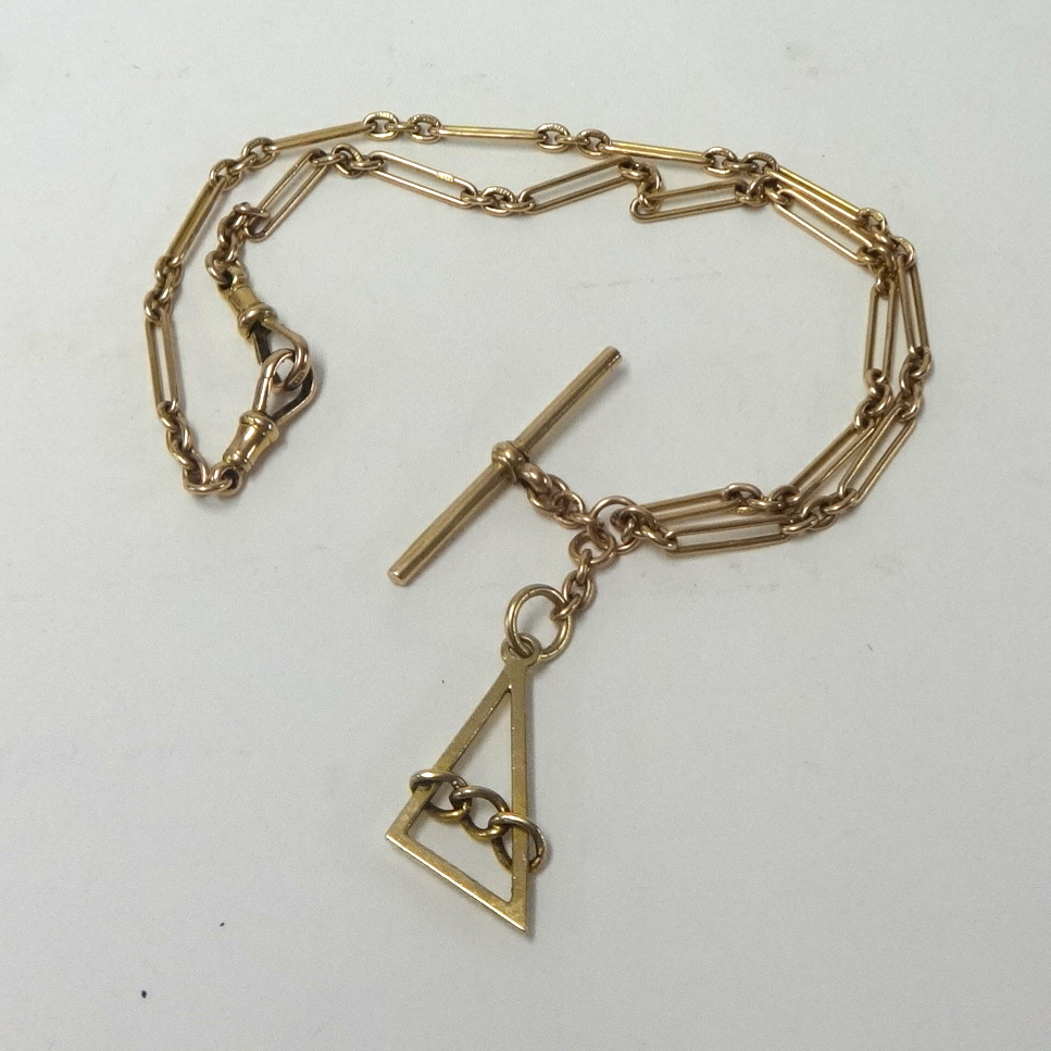 A 9ct gold chain, weight. 13.3g.