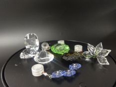 Swarovski Crystal glass Various small SCS ornaments (8).