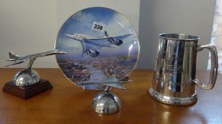 Concorde memorabilia including tankard, plate, models and signed print by Timothy O'Brien 'Simply