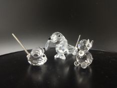 Swarovski Crystal glass Dog, Cat and Mouse, all with wire tails (3).