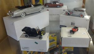 Collection of models comprising Solido Rolls Royce Silver Cloud II 1961, 1910 Ford Model T Coupe,