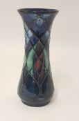 Modern Moorcroft vase, 21cm (damaged)